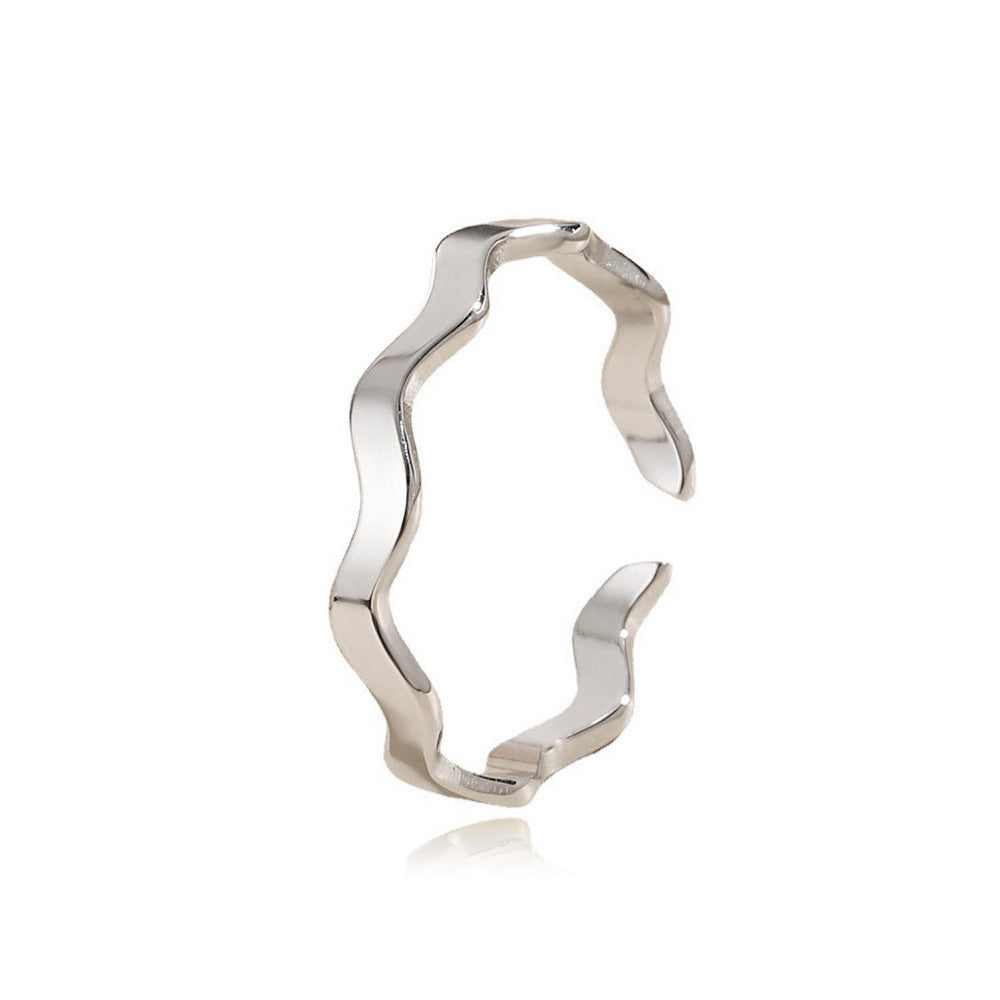 geometric wavy ring