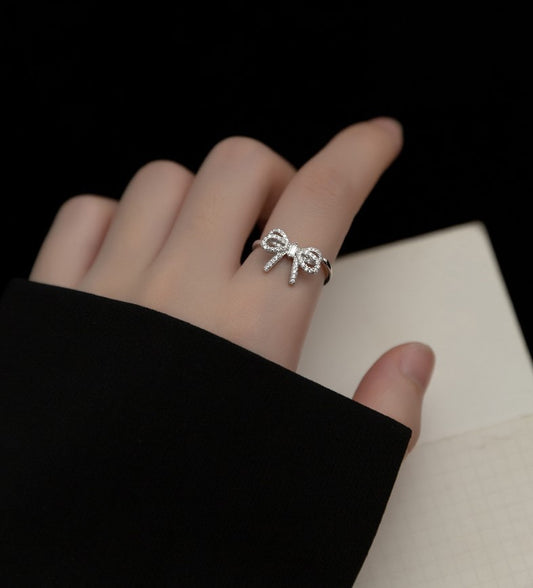 SILVER BOW ring