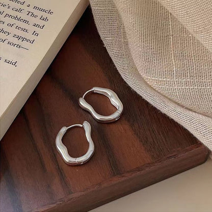 irregular wavy earring