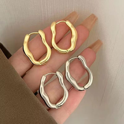 irregular wavy earring